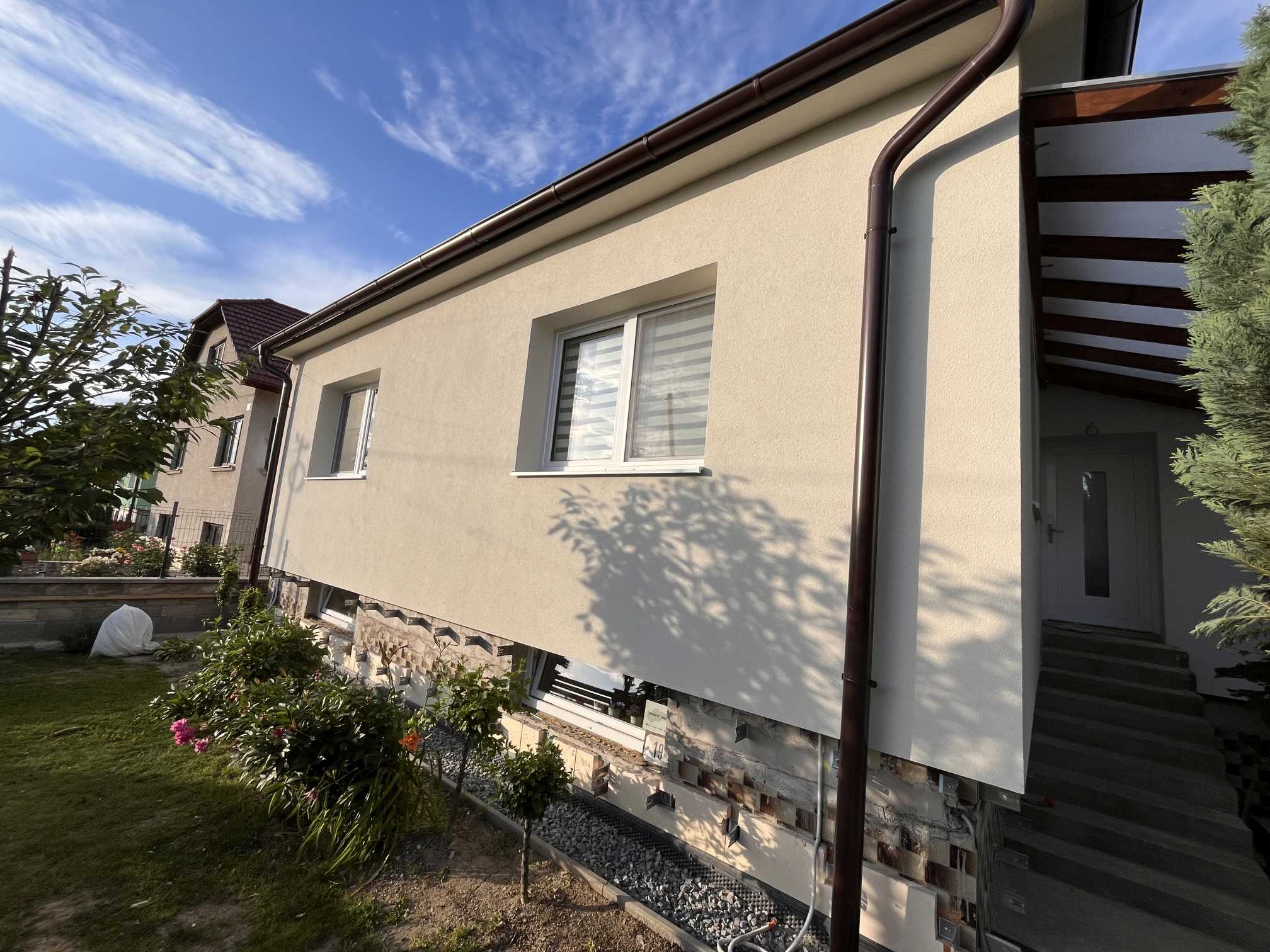 Kontaktná fasáda Malý Šariš